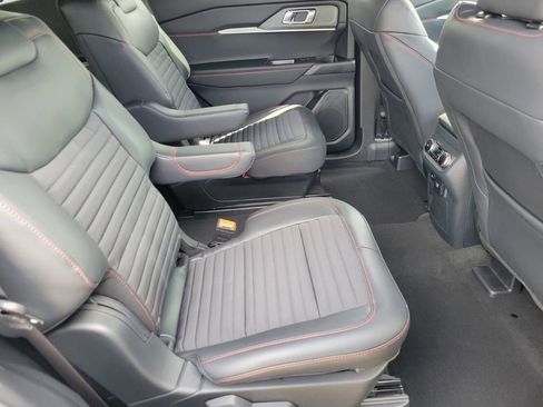 New 2026 Ford Explorer ST-Line w/ ST-Line Street Pack image 11