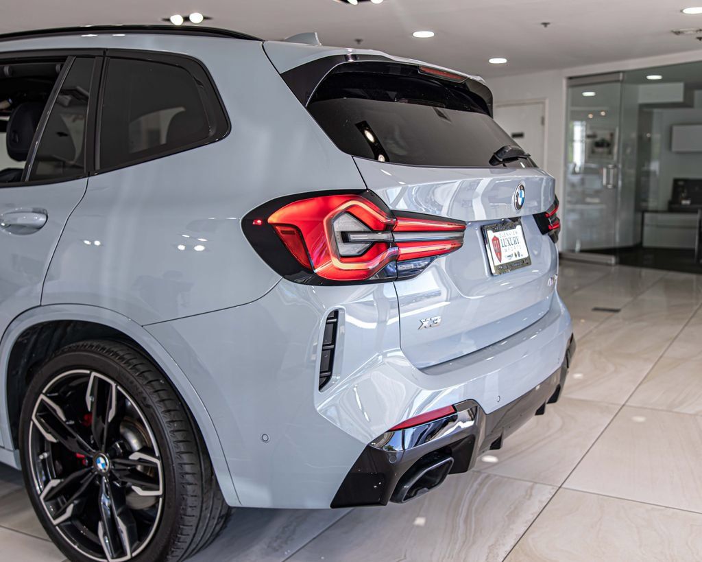 Used 2024 BMW X3 M40i w/ Premium Enhanced Package AWD/4WD image 14