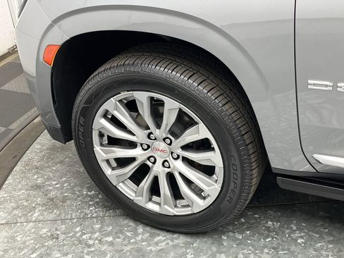 Certified 2023 GMC Yukon XL Denali AWD/4WD image 39