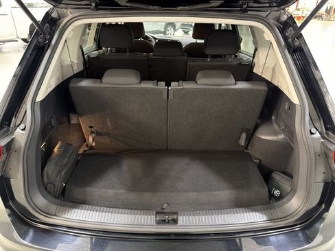 Used 2021 Volkswagen Tiguan S FWD image 13