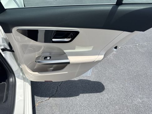 Used 2024 Mercedes-Benz C 300 Sedan image 34