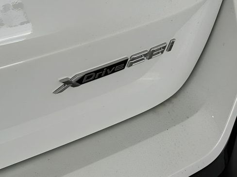 Used 2026 BMW X1 xDrive28i w/ Technology Package image 9