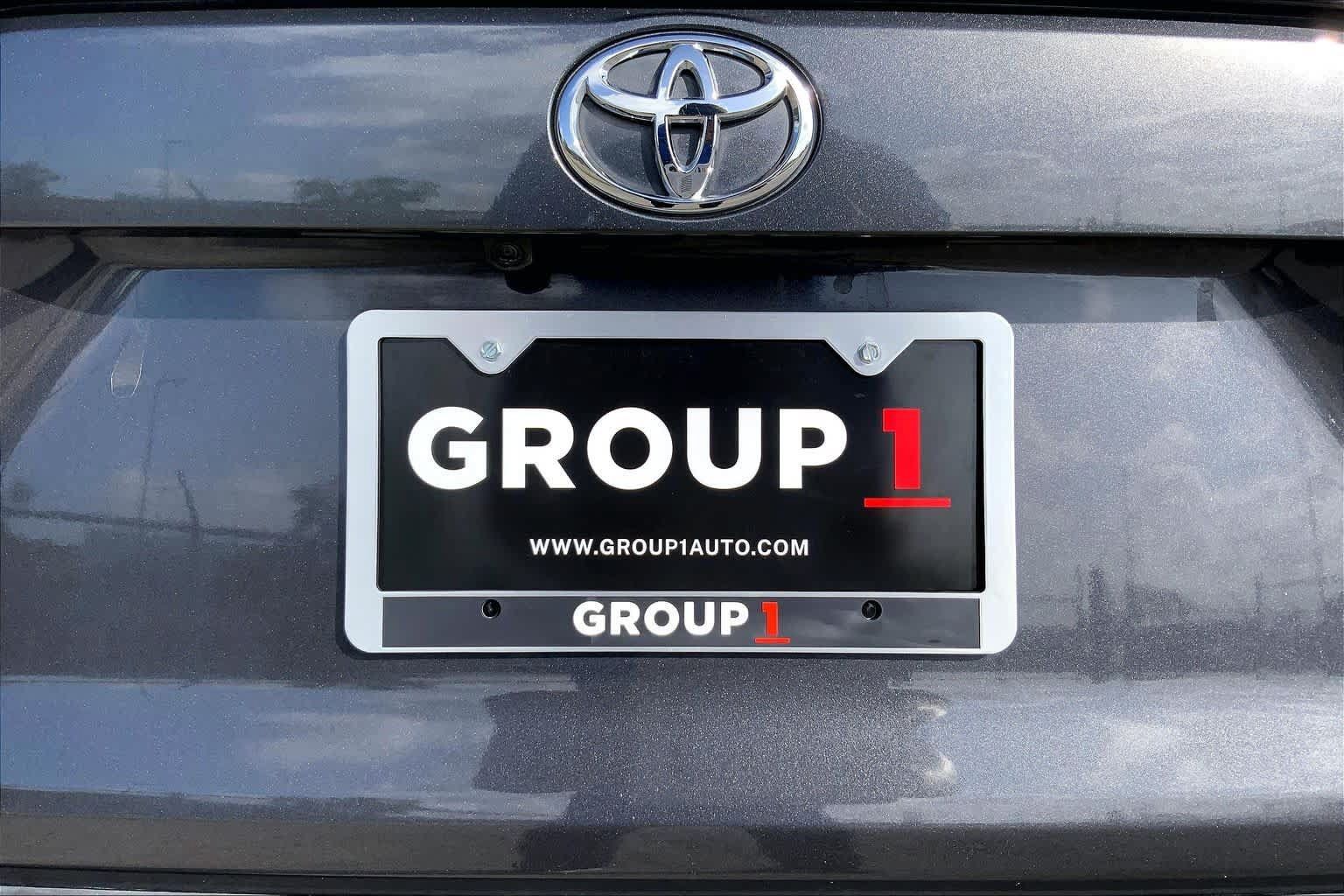 Used 2021 Toyota RAV4 XLE FWD image 10