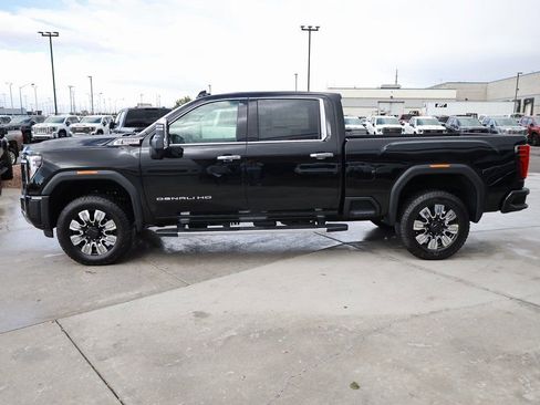 New 2026 GMC Sierra 3500 Denali w/ Technology Package image 3