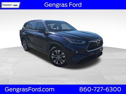 Used 2021 Toyota Highlander XLE