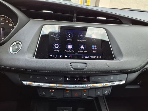 Used 2020 Cadillac XT4 Premium Luxury image 15