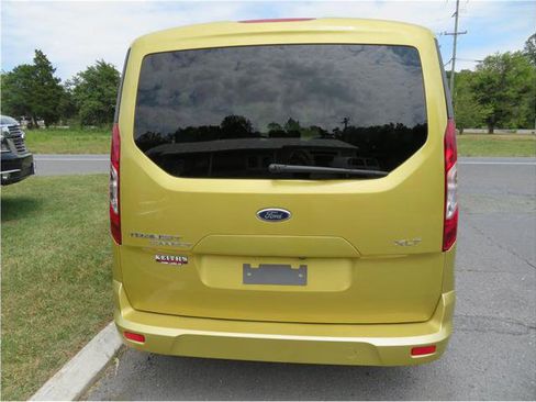 Used 2016 Ford Transit Connect XLT image 18