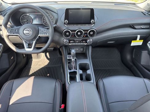 New 2025 Nissan Sentra SR w/ SR Premium Package image 25
