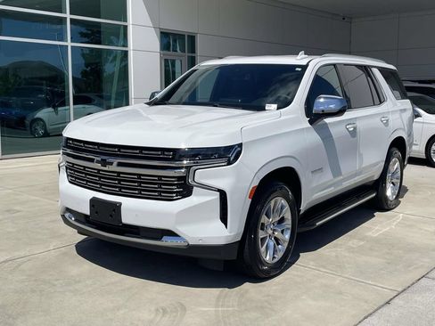 Used 2023 Chevrolet Tahoe Premier AWD/4WD image 2