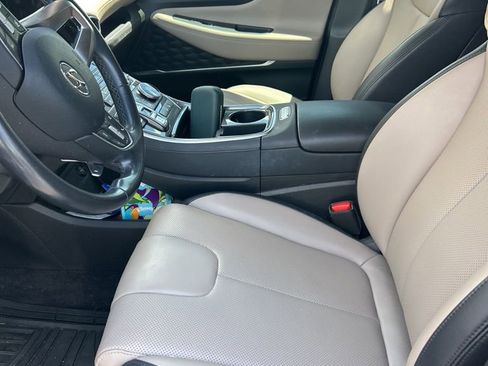 Used 2023 Hyundai Santa Fe SEL w/ Premium Package FWD image 14