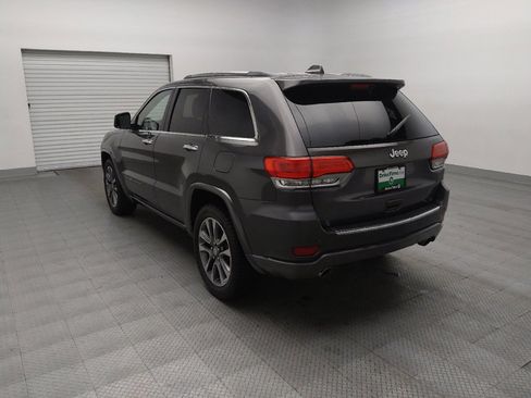 Used 2018 Jeep Grand Cherokee Overland RWD image 5