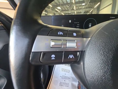 Used 2024 Hyundai Kona Limited AWD/4WD image 20