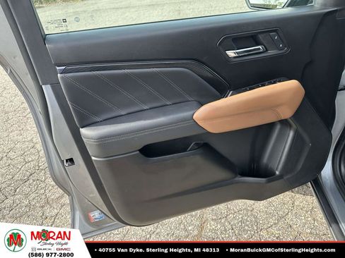 Certified 2023 GMC Canyon AT4 w/ Technology Package AWD/4WD image 17