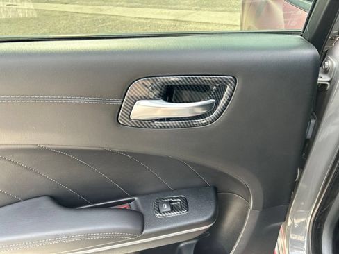 Used 2019 Dodge Charger R/T w/ Plus Group RWD image 20