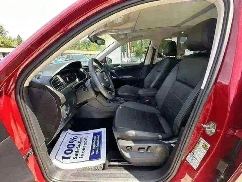 Used 2020 Volkswagen Tiguan SEL image 7