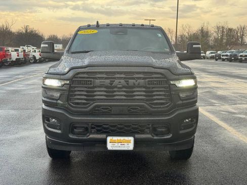 Used 2025 RAM 3500 Tradesman AWD/4WD image 9