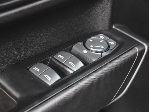 Used 2022 Chevrolet Silverado 1500 Custom Trail Boss image 9