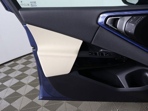 Used 2026 BMW X3 xDrive30 w/ M Sport Package image 23