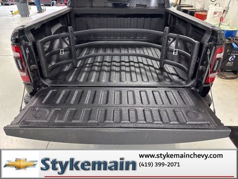 Used 2021 RAM 1500 Big Horn image 9