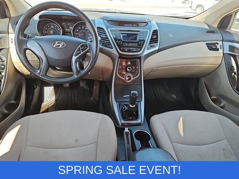 Used 2016 Hyundai Elantra SE image 12