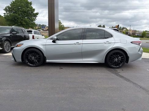 Used 2024 Toyota Camry XSE w/ Cold Weather Package FWD image 4