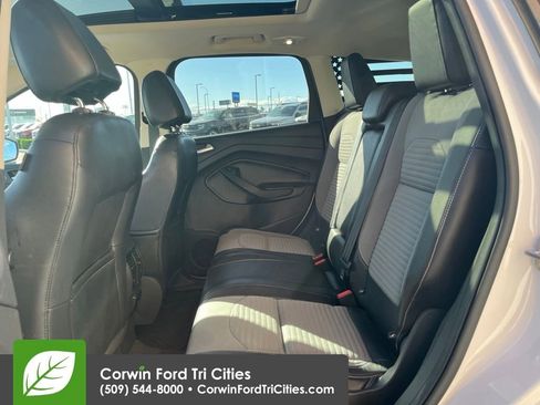 Used 2017 Ford Escape Titanium AWD/4WD image 7