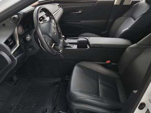 Used 2019 Lexus ES 350 w/ Premium Package image 19