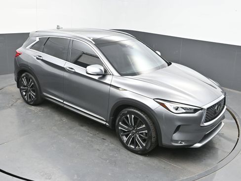Used 2021 INFINITI QX50 Luxe w/ Appearance Package image 29