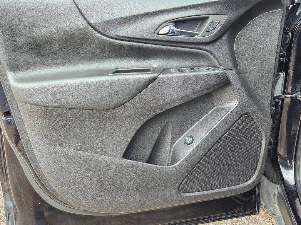 Used 2024 Chevrolet Equinox LT FWD image 13
