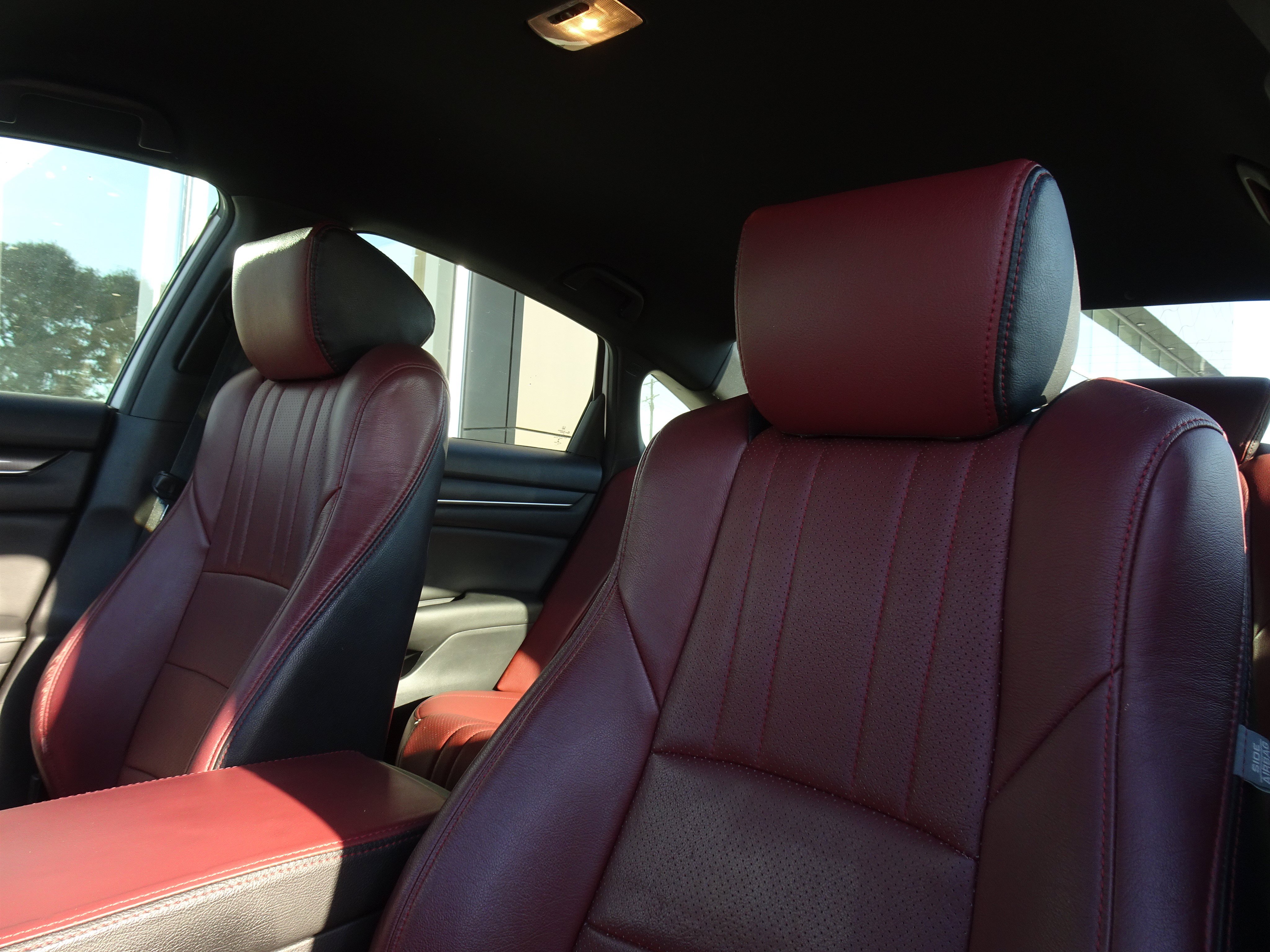 Used 2019 Honda Accord Sport image 10