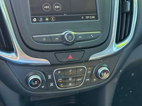 Used 2019 Chevrolet Equinox LT image 15