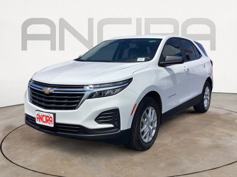Used 2024 Chevrolet Equinox LS w/ Driver Confidence II Package FWD image 9