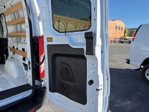 Used 2022 Ford Transit 250 Low Roof w/ Exterior Upgrade Package image 20