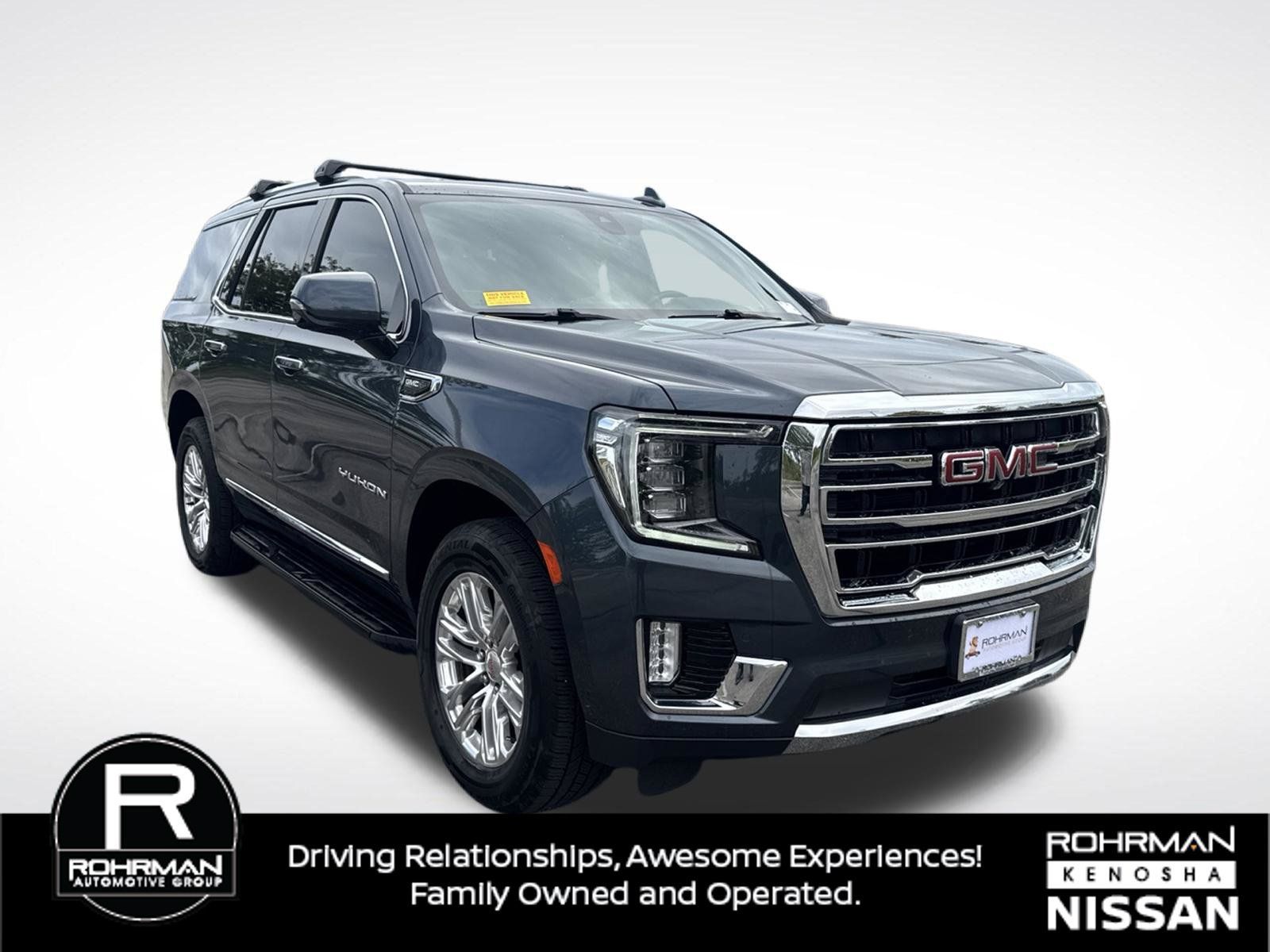 Used 2021 GMC Yukon SLT w/ SLT Luxury Plus Package AWD/4WD image 3