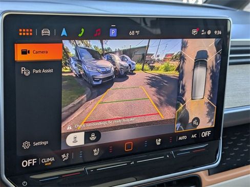 New 2025 Volkswagen ID. Buzz 1st Edition image 24