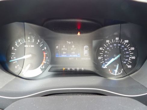 Used 2016 Ford Fusion SE w/ Equipment Group 201A FWD image 18