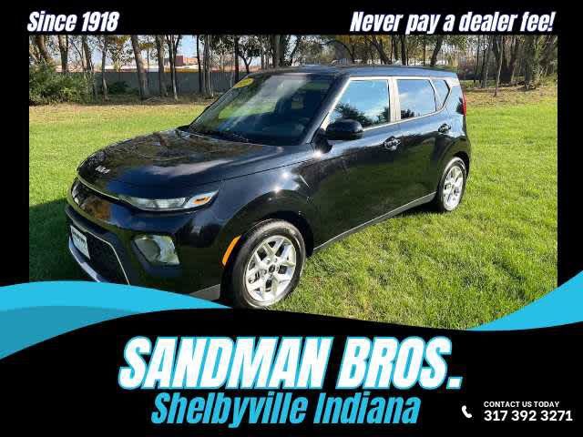 Used 2022 Kia Soul LX w/ Technology Package FWD image 1
