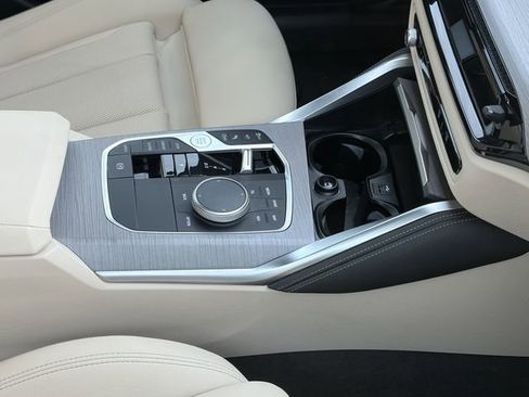 Used 2025 BMW M440i image 6