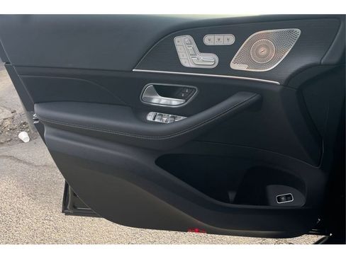 New 2024 Mercedes-Benz GLS 450 4MATIC image 15