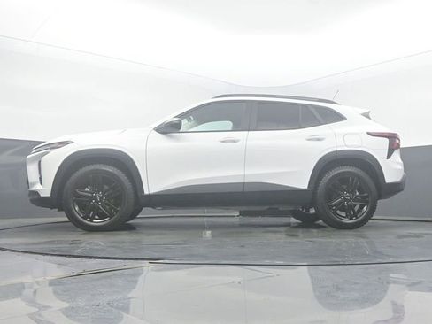 Used 2025 Chevrolet Trax ACTIV FWD image 45