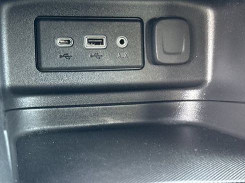 Used 2022 Chevrolet Equinox LT FWD image 31