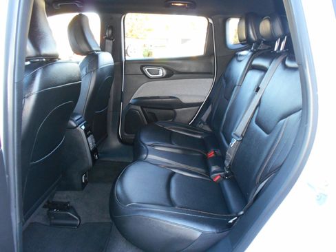 Certified 2024 Jeep Compass Latitude image 7