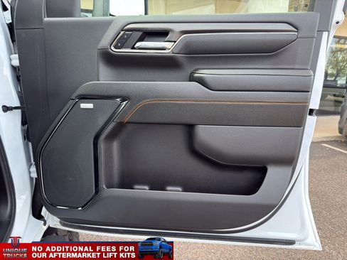 Used 2024 GMC Sierra 3500 AT4 w/ AT4 Premium Plus Package image 31