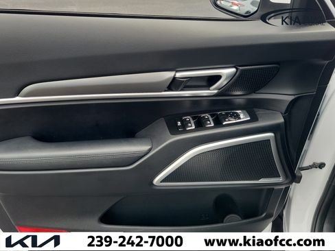 Certified 2022 Kia Telluride S FWD image 21