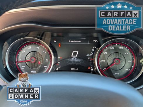 Used 2022 Dodge Charger SXT w/ Plus Group RWD image 11