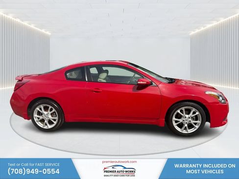Used 2010 Nissan Altima 2.5 S w/ Premium Pkg FWD image 8