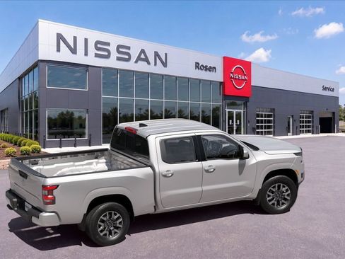 New 2026 Nissan Frontier SV w/ Tow Package AWD/4WD image 9