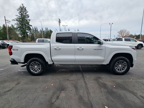 Used 2023 Chevrolet Colorado LT w/ LT Convenience Package II image 4