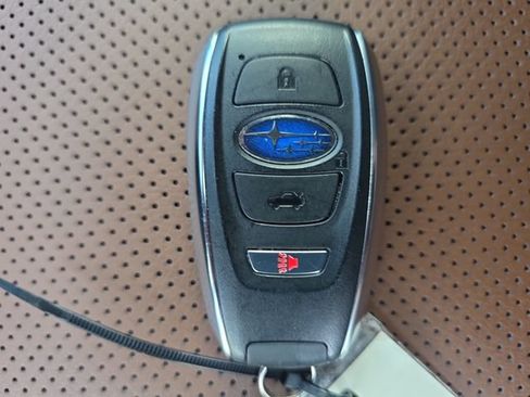Used 2025 Subaru Forester Touring AWD/4WD image 36