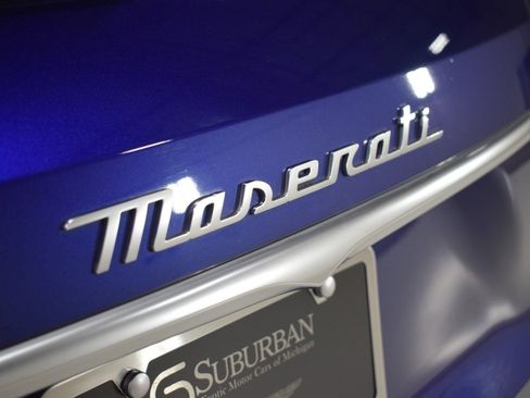 Used 2023 Maserati Grecale Modena AWD/4WD image 11